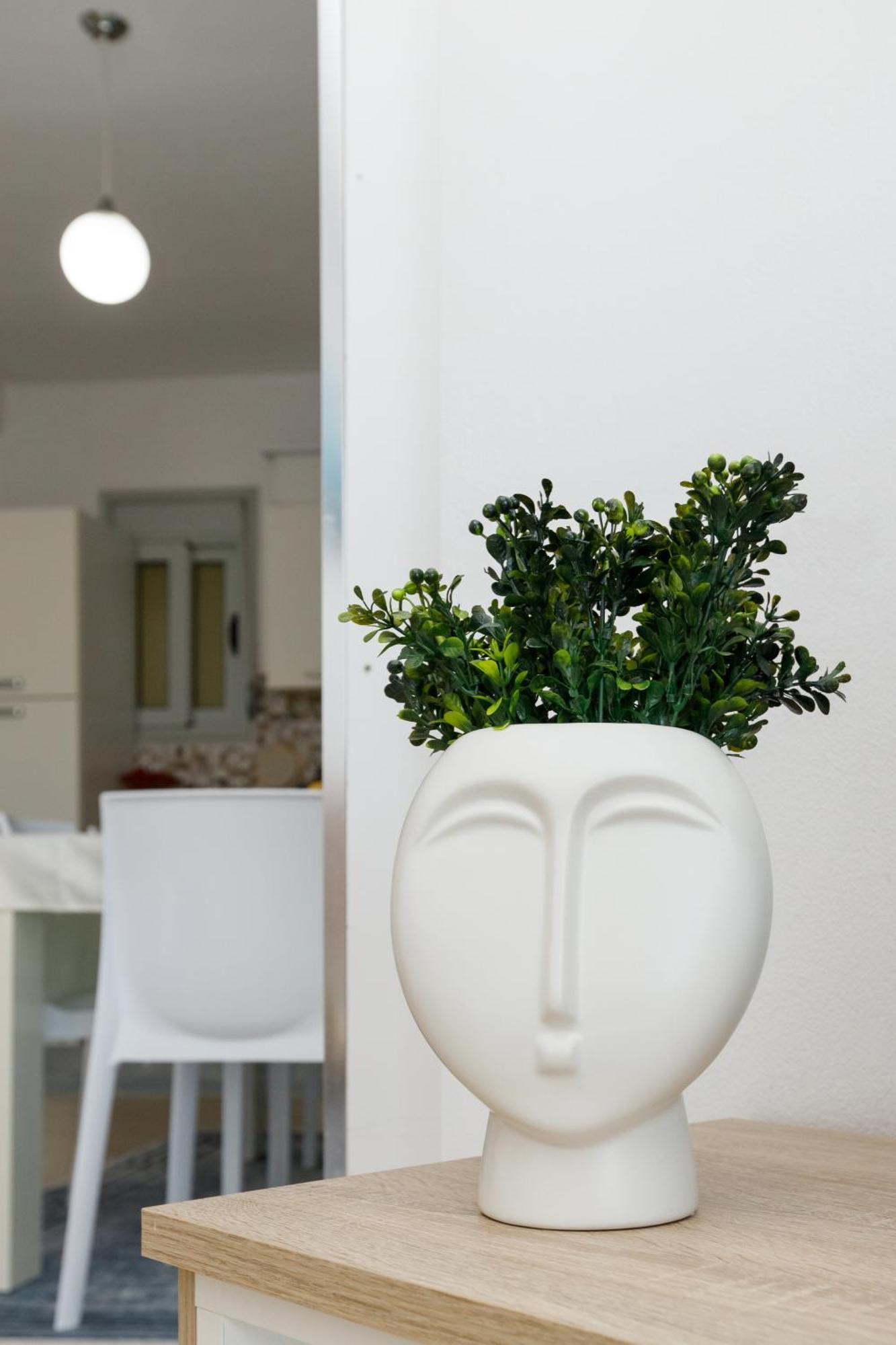 Gus Apartament Vlore Exterior photo